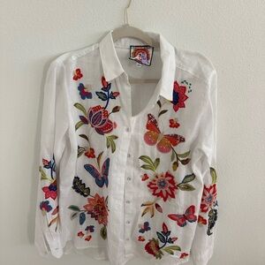 Johnny Was White Floral Embroidered Button Down Shirt